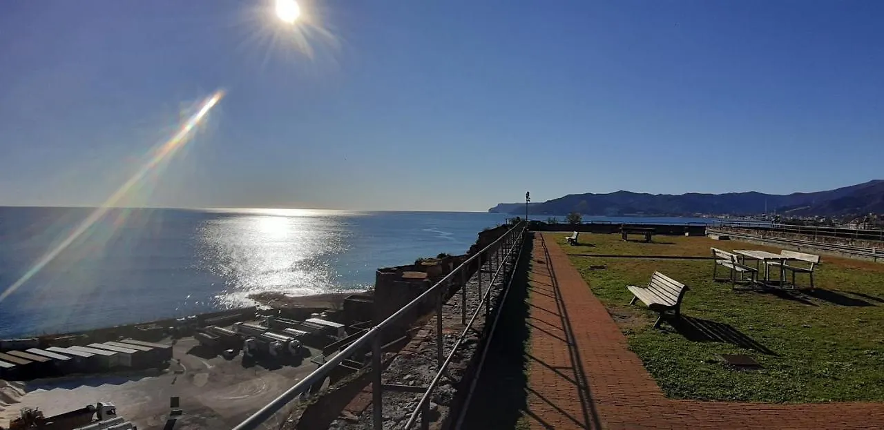 Il Nido Del Gabbiano Apartment Savona Italy